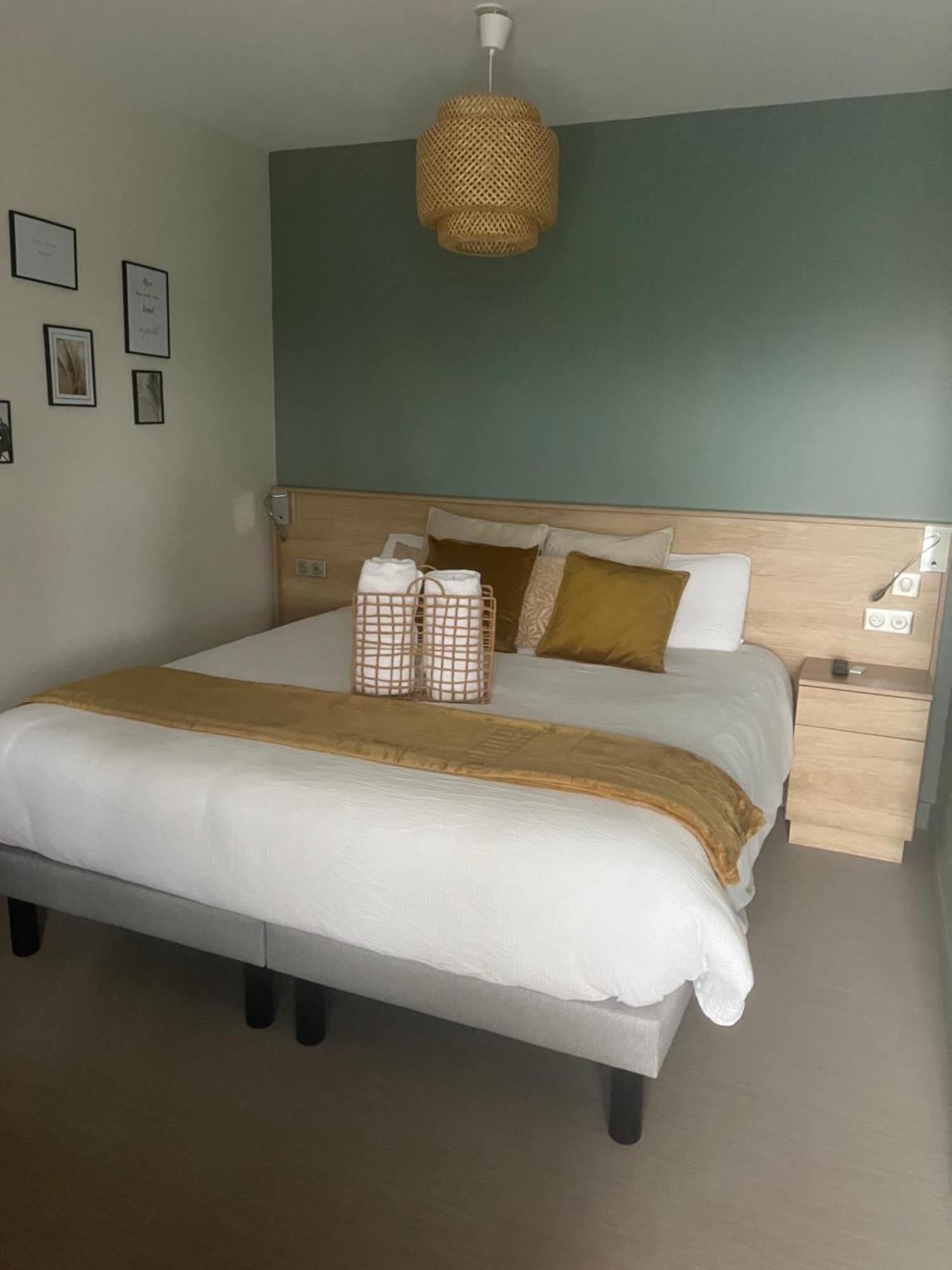 Chambre Privatisee L'Ermitage Vue Sur La Mayenne Château-Gontier Eksteriør billede